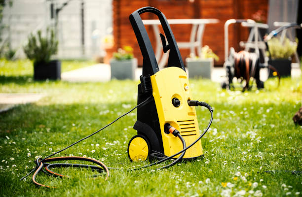 Best Driveway Pressure Washing  in Erie, PA